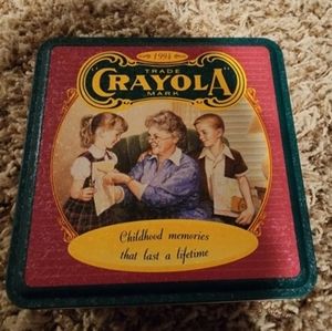 Crayola Crayons and collectors tin 1994